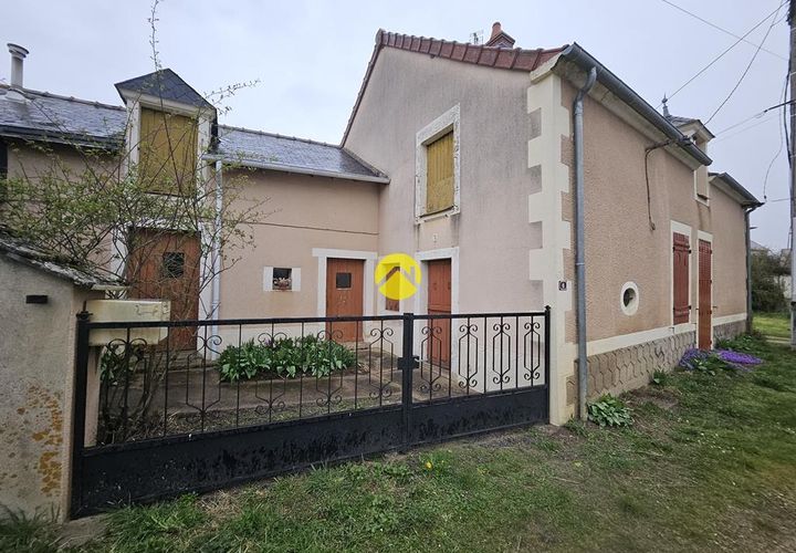 Villa i Cornusse, Cher, Cornusse - € 44.000 | Ref: 42MS110152 - foto 1