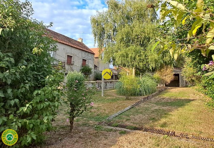 Villa a Vieure, Allier, Vieure - € 57.500 | Ref: 65CAL108757 - foto 1