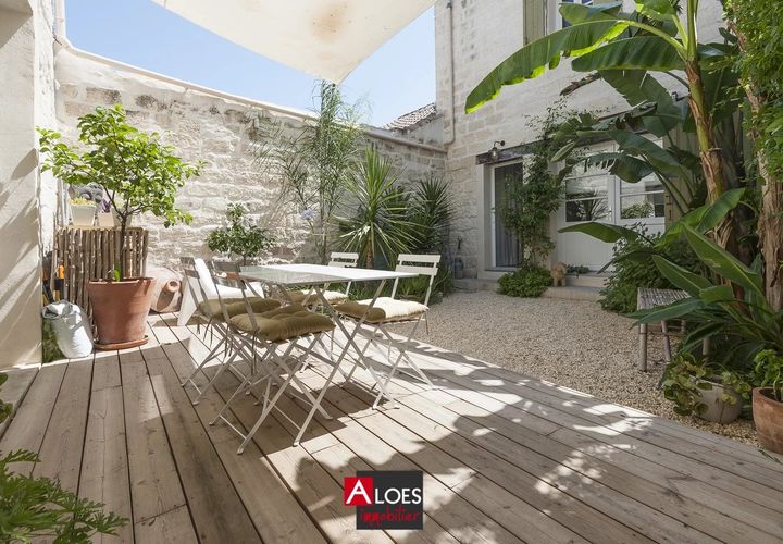 Villa a Aigues-Mortes, Gard, Aigues-Mortes - € 735.000 | Ref: 86010301 - foto 1