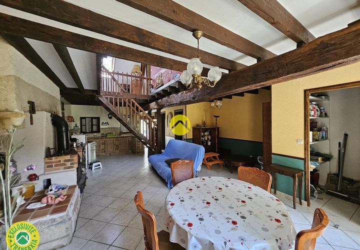 Villa a Baugy, Cher, Baugy - € 110.000 | Ref: 42CAL107980 - foto 1