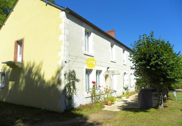 Villa i Léré, Cher, Léré - € 254.400 | Ref: 18MS108317 - foto 1