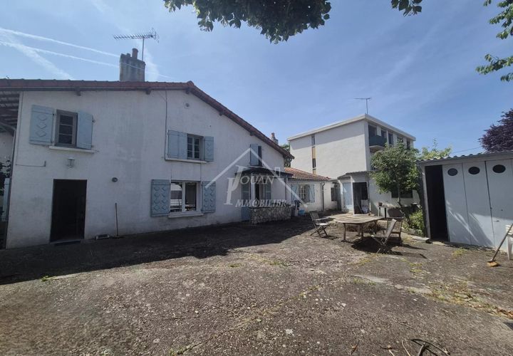 Villa i Gannat, Allier, Gannat - € 102.500 | Ref: G802 - foto 1