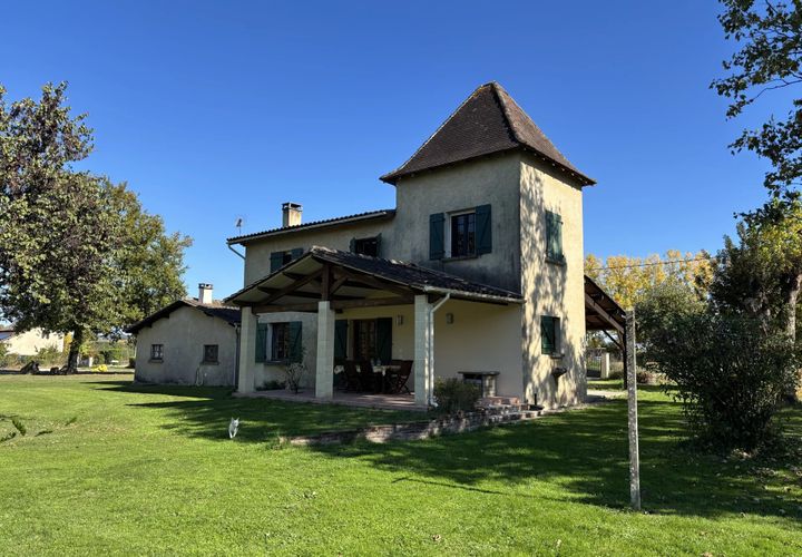 Villa i Chenaud, Dordogne, Chenaud - € 250.000 | Ref: BVI69941 - foto 1