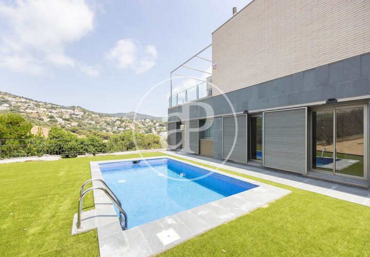 Villa i Alella, Barcelona, Alella - € 990.000 | Ref: VBM2506005 - foto 1