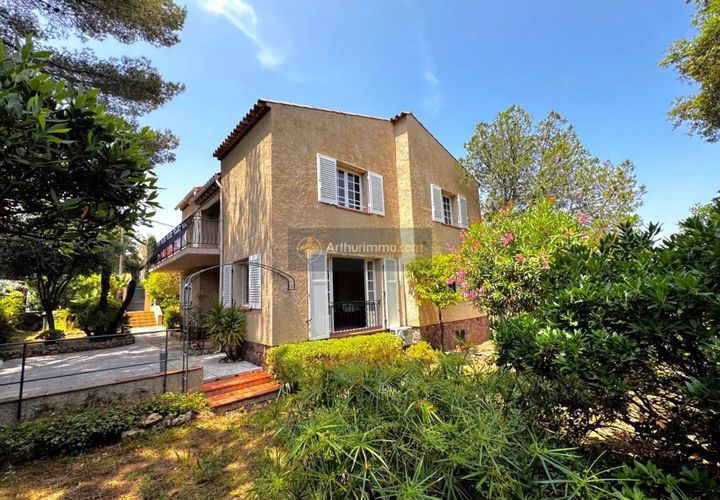 Villa a Saint-Aygulf, Var, Saint-Aygulf - € 714.000 | Ref: 11079 - foto 1