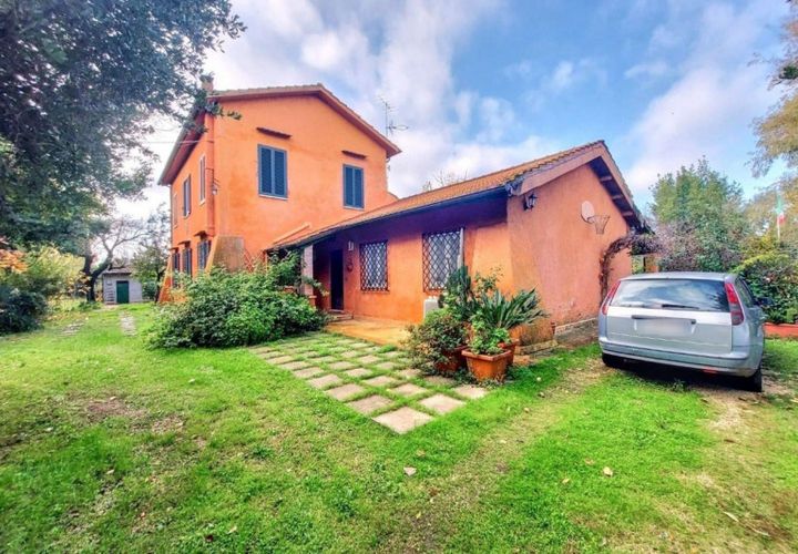 Villa a Latina, Latina, Latina - € 227.993 | Ref: 25061 - foto 1