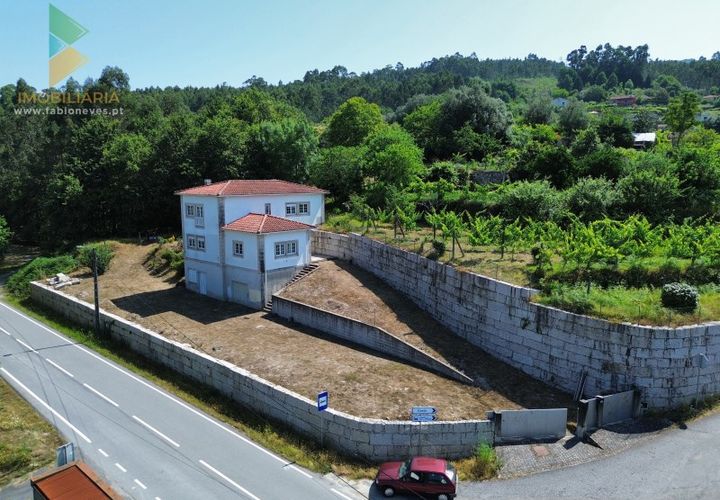 Villa i Amares, Braga, Amares - € 250.000 | Ref: AVV-012-012 - foto 1