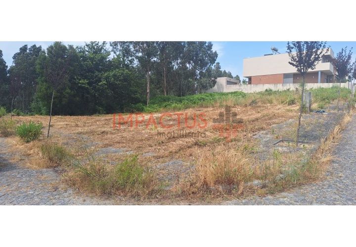 Helårsgrund i Trofa, Porto, Trofa - € 79.900 | Ref: CS1624 - foto 1