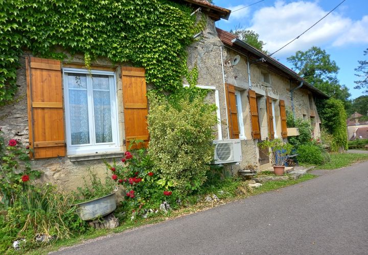 Villa a Sussey, Cote-d'Or, Sussey - € 35.000 | Ref: 4895 - foto 1