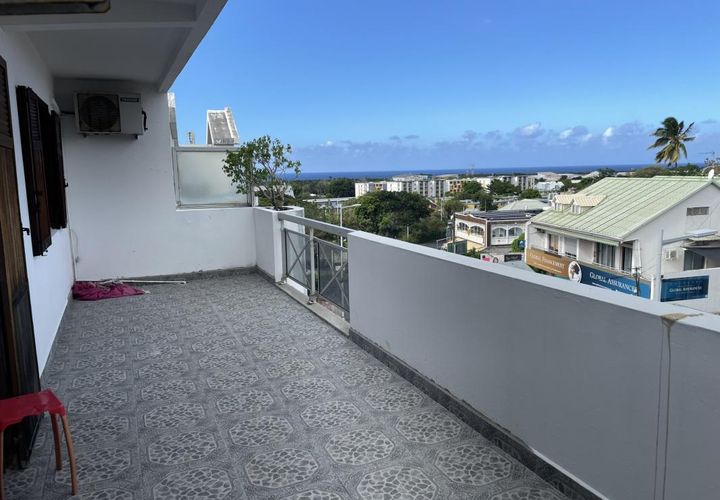 Leilighet i Saint-Denis, La Reunion, Saint-Denis - € 169 900 | Ref: AV228 - foto 1