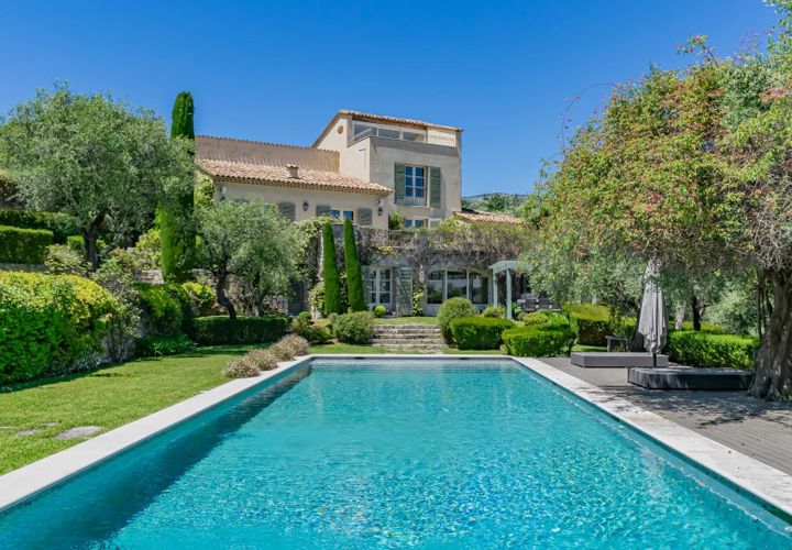 Villa i Valbonne, Alpes-Maritimes, Valbonne - € 3.450.000 | Ref: HH-15826578 - foto 1