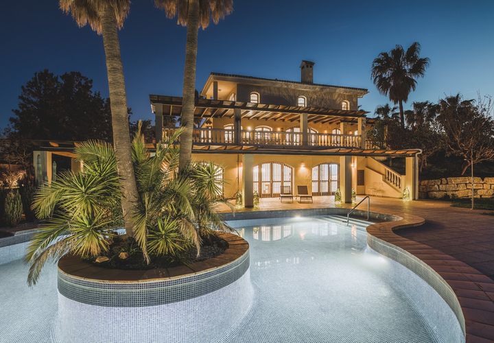 Villa a Estepona, Malaga, Estepona - € 2.900.000 | Ref: R4745128 - foto 1