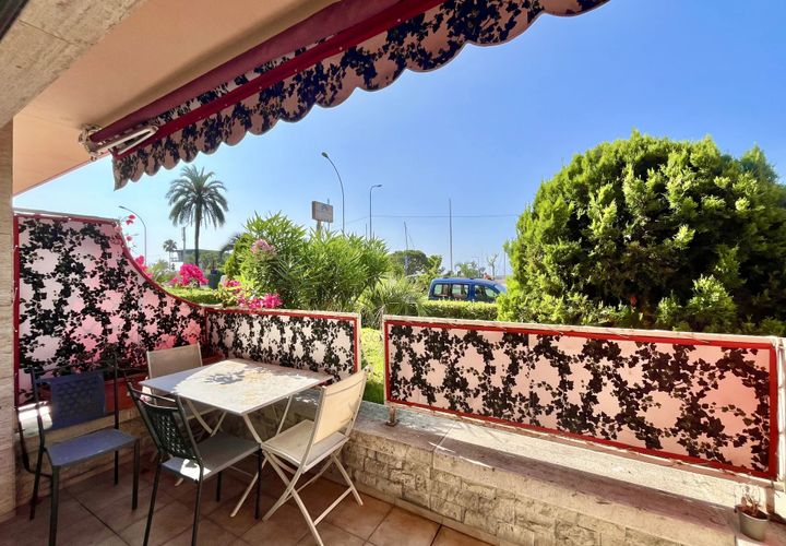 Lejlighed i Menton, Alpes-Maritimes, Menton - € 330.000 | Ref: 86008582 - foto 1