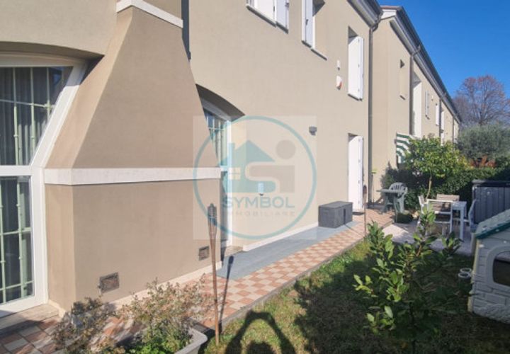 Villa i Spinea, Venice, Spinea - € 325.000 | Ref: 4104 - foto 1