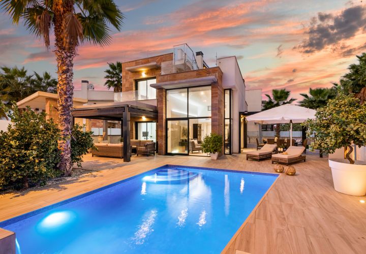 Villa i Orihuela Costa, Alicante, Orihuela Costa - € 829.000 | Ref: SB1037 - foto 1
