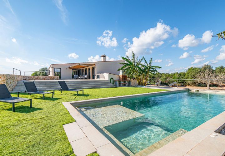 Masia a Campos, Mallorca, Campos - € 8.000/mes | Ref: 16300001_MM/11003 - foto 1
