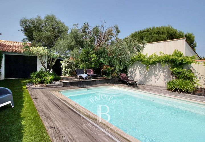 Villa a Rivedoux-Plage, Charente-Maritime, Rivedoux-Plage - € 1.050.000 | Ref: 86018069 - foto 1