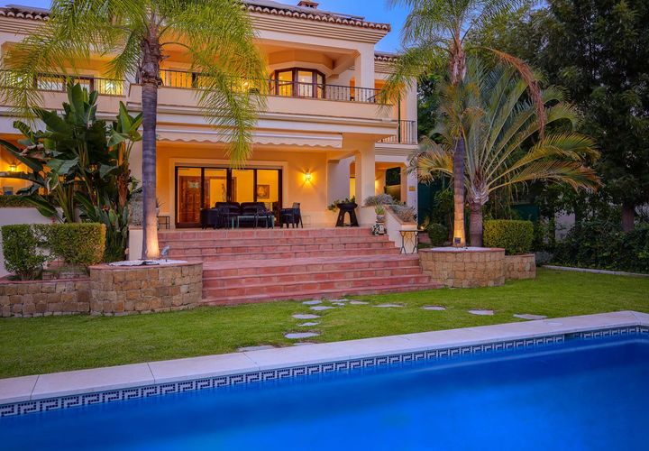 Villa a Los Arqueros, Malaga, Los Arqueros - € 2.100.000 | Ref: R4447306 - foto 1
