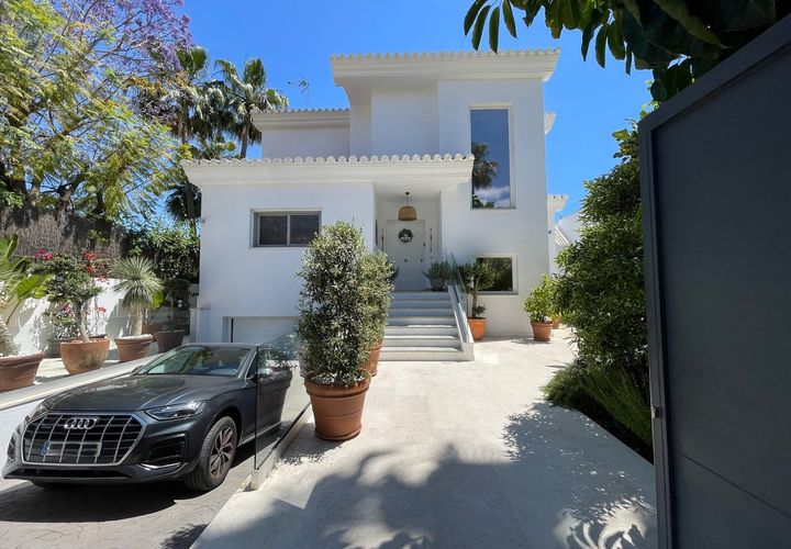 Villa i Nagueles, Malaga, Nagueles - € 1.998.500 | Ref: R5045278 - foto 1