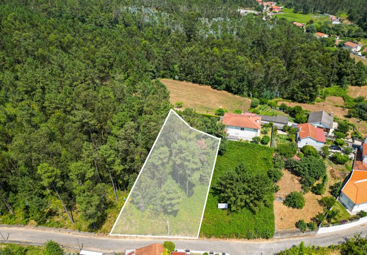 Helårsgrund i Barcelos, Braga, Barcelos - € 46.000 | Ref: C0257-01121 - foto 1