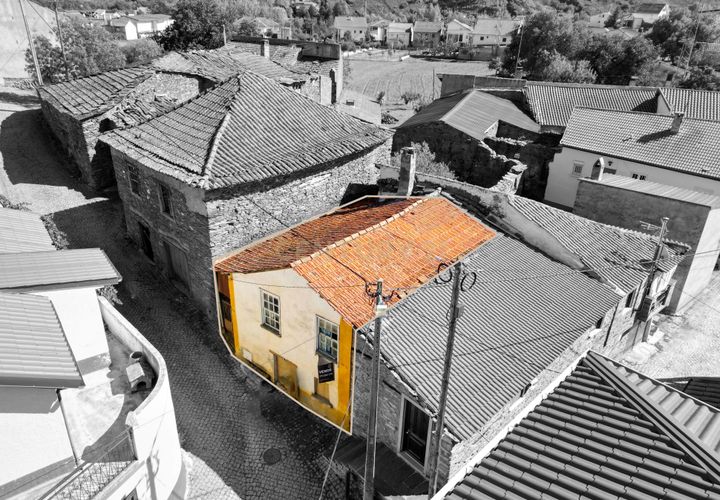 Villa i Braganca, Braganca, Braganca - € 19.000 | Ref: C0458-00162 - foto 1