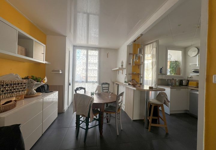 Lejlighed i Nimes, Gard, Nimes - € 160.000 | Ref: 4-2164-4 - foto 1
