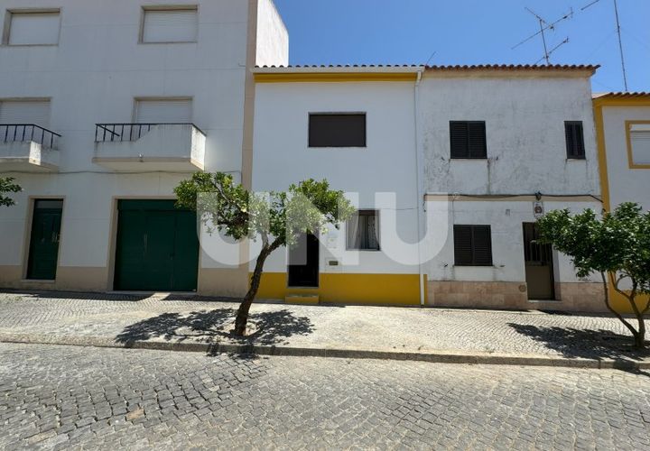 Villa i Alter do Chao, Portalegre, Alter do Chao - € 159.500 | Ref: UNU.I.1350.18585 - foto 1