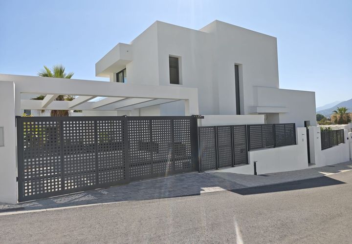 Villa a Rio Real, Malaga, Rio Real - € 2.300.000 | Ref: DPIe11472 - foto 1