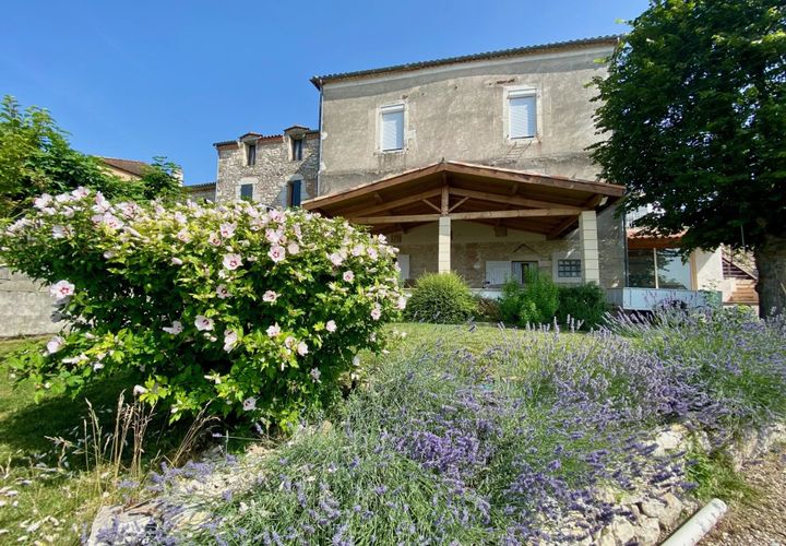 Landsbyhus i Monflanquin, Lot-et-Garonne, Monflanquin - € 298.000 | Ref: BVI78286 - foto 1