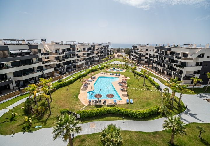Leilighet i Playa Flamenca, Alicante, Playa Flamenca - € 595 000 | Ref: R-29927 - foto 1