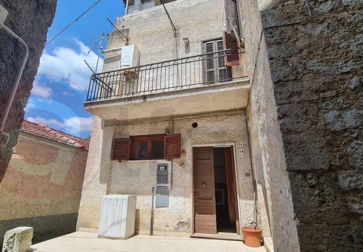 Landejendom i Roccasecca, Frosinone, Roccasecca - € 32.000 | Ref: AC99-149-1648 - foto 1