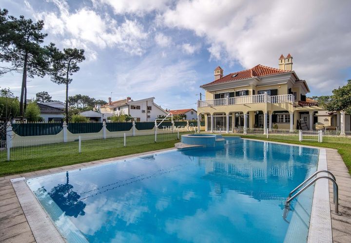 Villa i Almada, Setubal, Almada - € 1.250.000 | Ref: TAPT01-1402_CH - foto 1