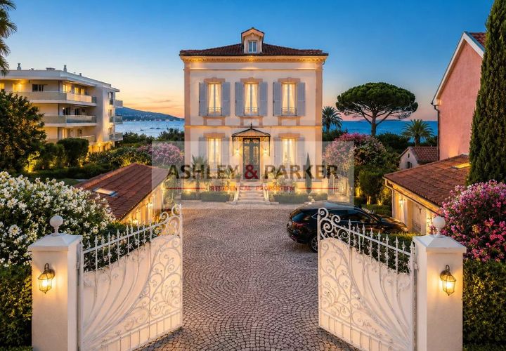 Villa i Golfe-Juan, Alpes-Maritimes, Golfe-Juan - € 3.200.000 | Ref: RP3074 - foto 1