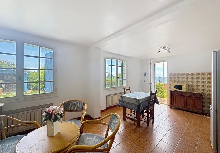 Villa i Saint-Raphaël, Var, Saint-Raphaël - € 1.397.000 | Ref: DT6241 - foto 1