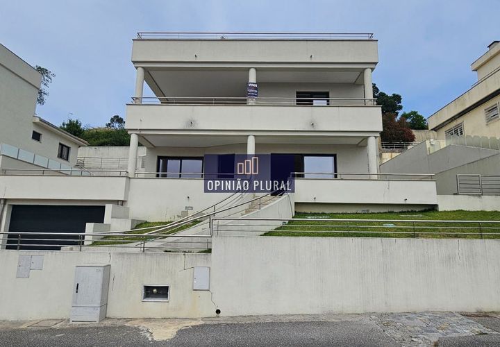 Villa em Gondomar, Porto, Gondomar - € 700.000 | Ref: JS511LT9 - foto 1