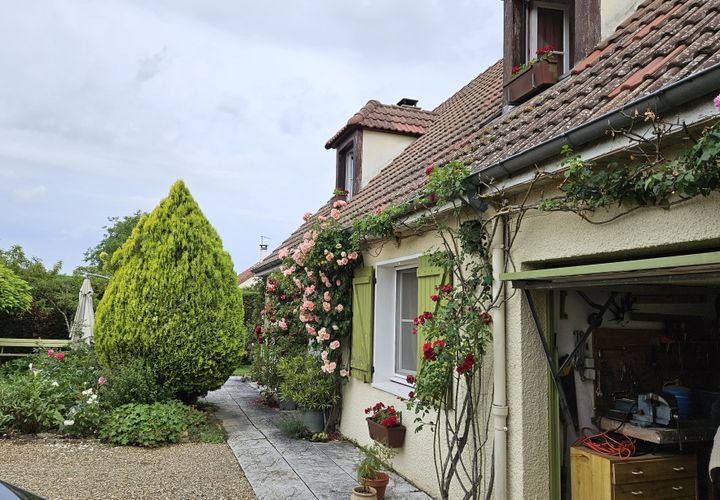 Villa i Beaune, Cote-d'Or, Beaune - € 275.000 | Ref: 4904 - foto 1
