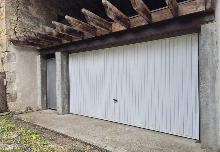 Garaje en Ruffec, Charente, Ruffec - € 28.800 | Ref: 245_FLR-0024656 - photo 1