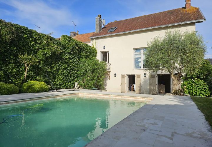 Villa i Cholet, Maine-et-Loire, Cholet - € 515.000 | Ref: 16_ABD2-0018645 - foto 1