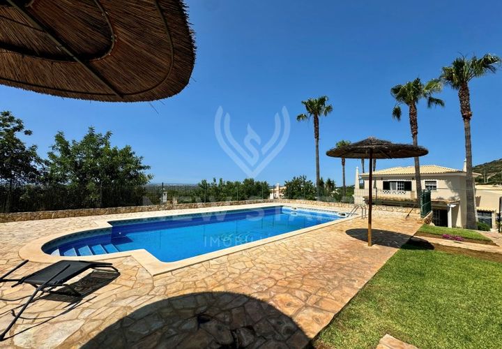 Villa i Estoi, Faro, Estoi - € 995.000 | Ref: 250009 - foto 1