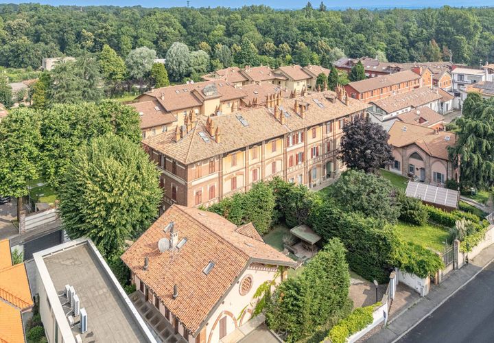 Villa in Monza, Monza and Brianza, Monza - € 1.690.000 | Ref: CBI154-2990-76 - foto 1