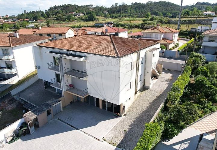 Villa i Guimaraes, Braga, Guimaraes - € 340.000 | Ref: 121751302-14 - foto 1
