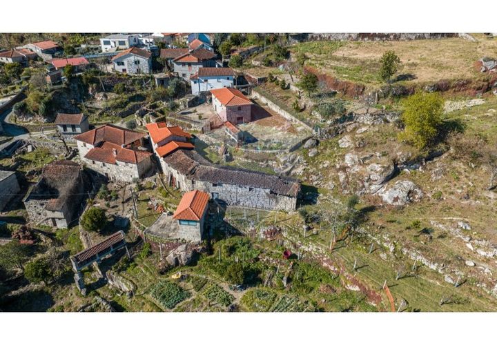 Haus in Ponte, Braga, Ponte - € 79.000 | Ref: 123731039-17 - Foto 1