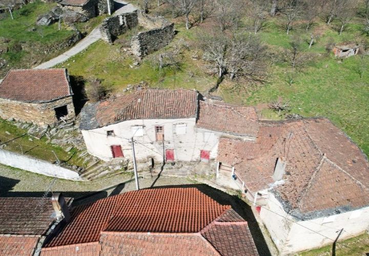 Villa i Vinhais, Braganca, Vinhais - € 57.500 | Ref: 121751324-287 - foto 1