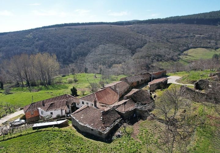 Villa a Vinhais, Braganca, Vinhais - € 57.500 | Ref: 121751324-287 - foto 1