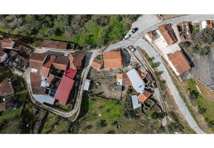 Villa a Valpacos, Vila Real, Valpacos - € 185.000 | Ref: 126381026-4 - foto 1