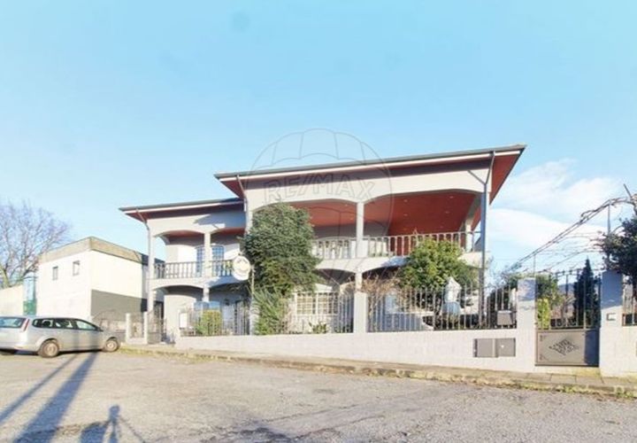 Villa i Santo Tirso, Porto, Santo Tirso - € 612.000 | Ref: 120761039-375 - foto 1
