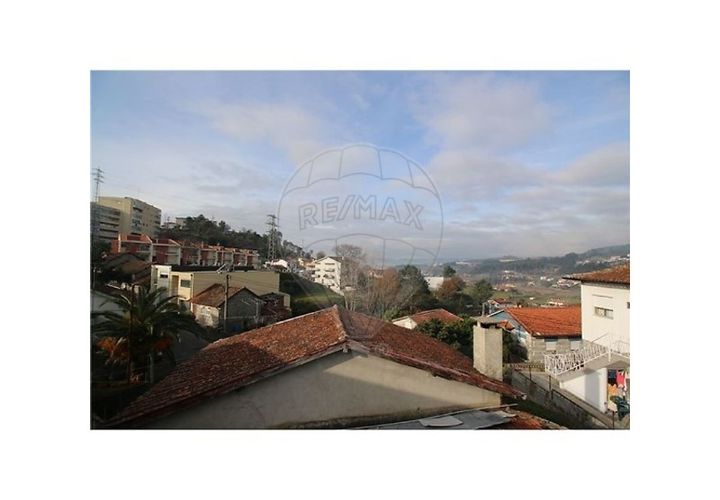 Villa i Guimaraes, Braga, Guimaraes - € 139.900 | Ref: 121751324-252 - foto 1