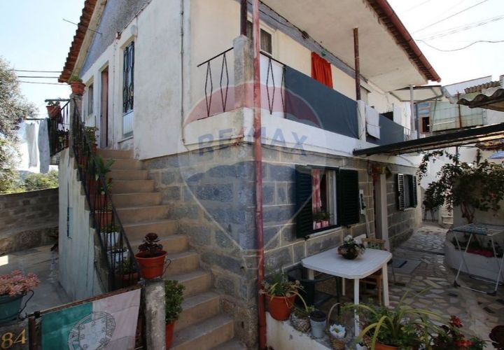 Villa i Guimaraes, Braga, Guimaraes - € 149.900 | Ref: 121751324-78 - foto 1