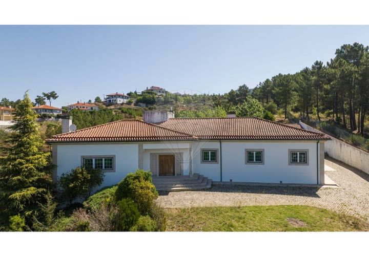 Villa i Chaves, Vila Real, Chaves - € 460 000 | Ref: 126381014-17 - foto 1
