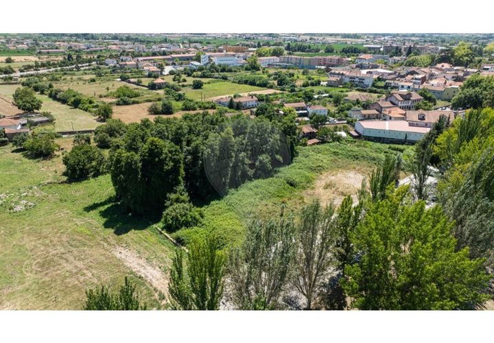 Villa i Chaves, Vila Real, Chaves - € 349.900 | Ref: 126381014-18 - foto 1